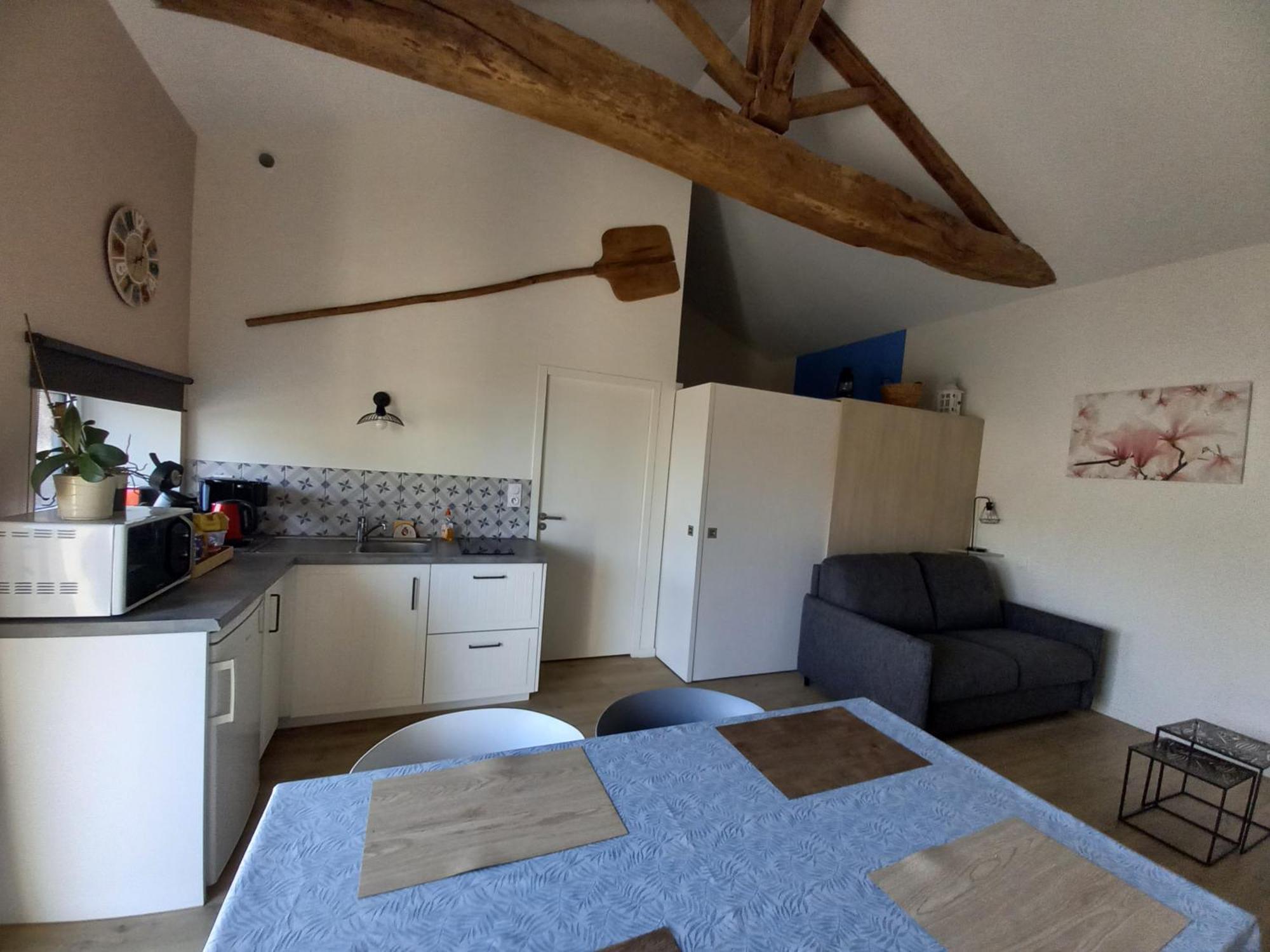 Gite La Petite Maison Montournais Kültér fotó