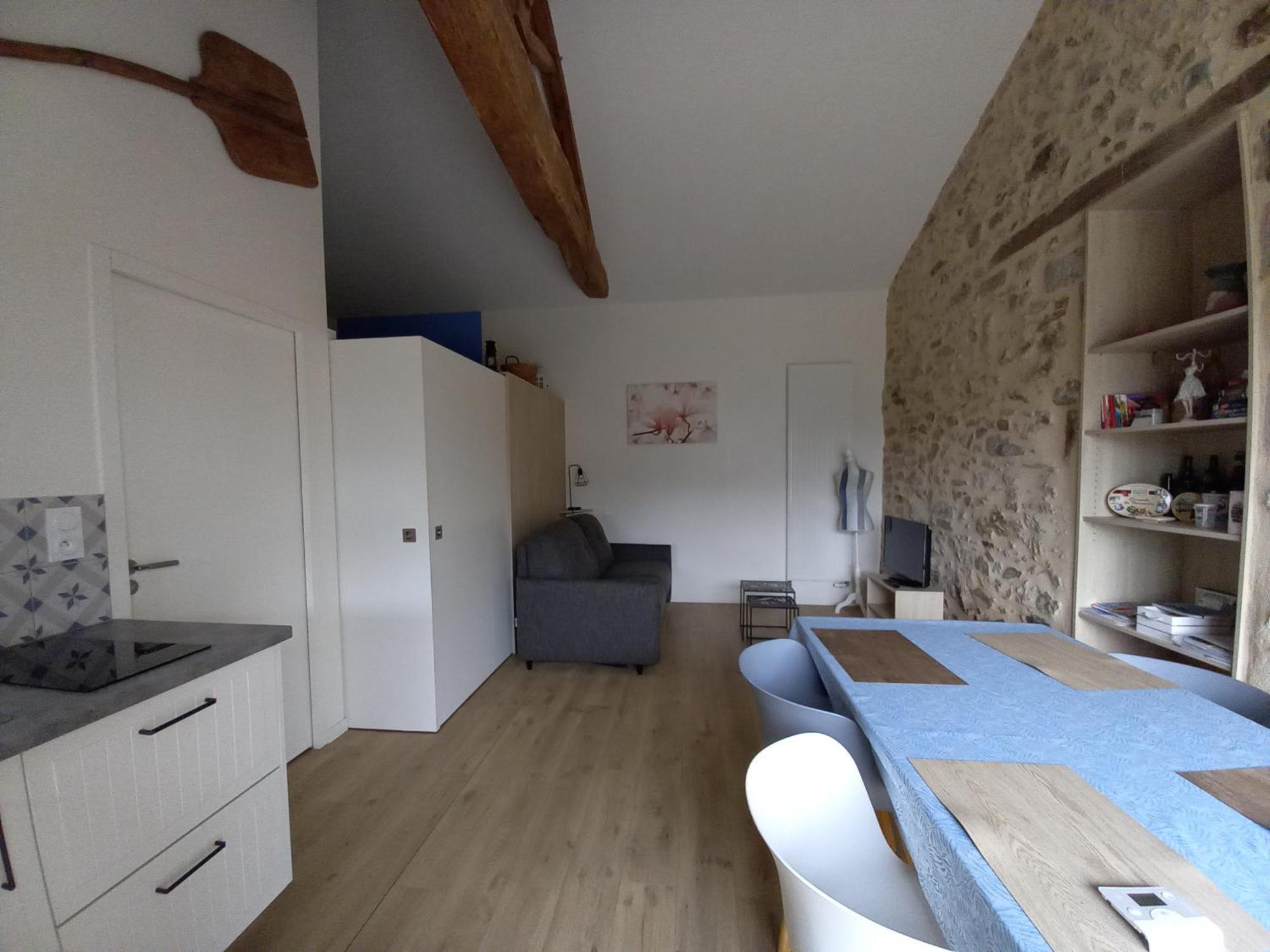 Gite La Petite Maison Montournais Kültér fotó
